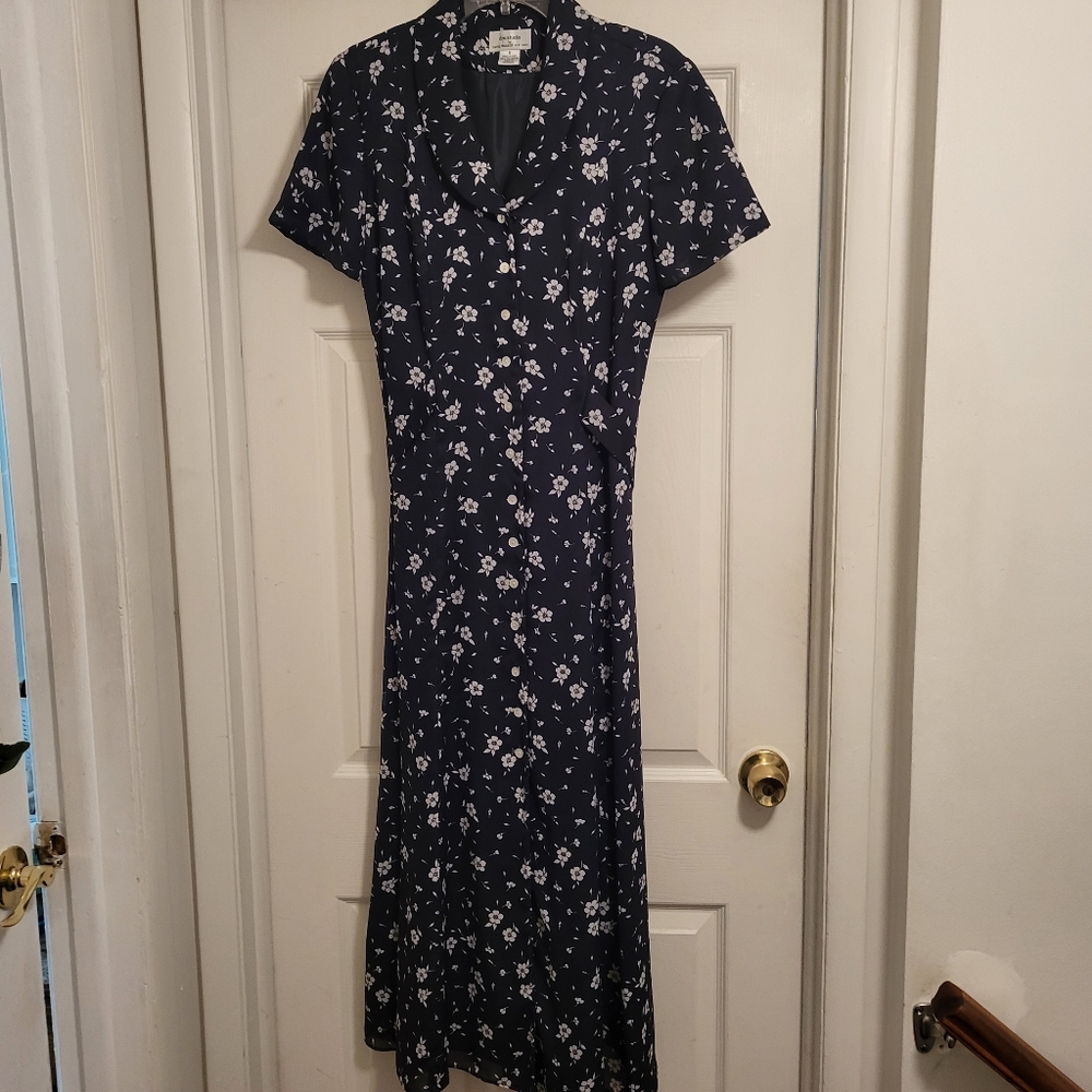 David Warren New York, dress/blue or black, not sure of color. Size 8